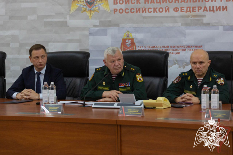 В Росгвардии прошел сбор с должностными лицами, ответственными за организацию обеспечения общественной безопасности и правопорядка