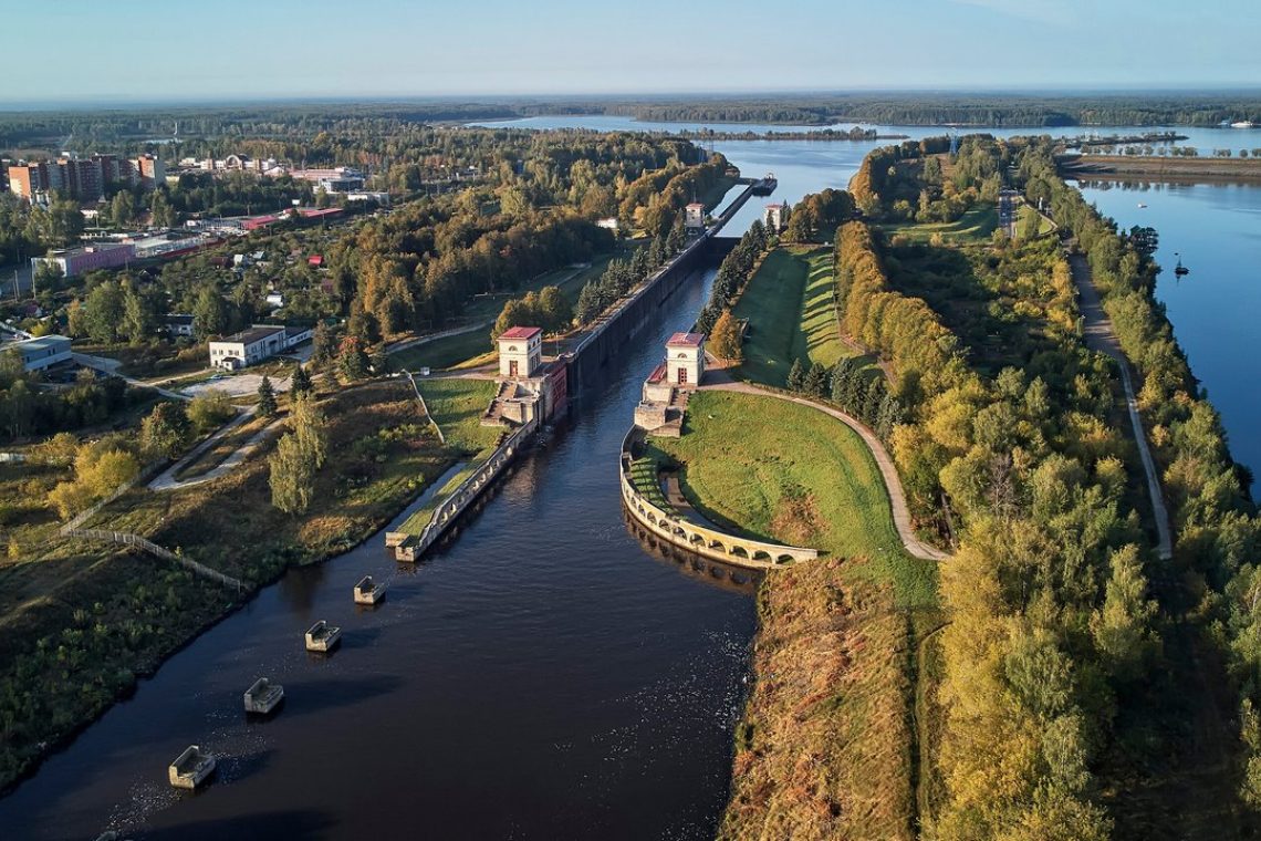 Шлюз 1 канала имени москвы. Иваньковская гэс дубна. Дубна шлюз 1 канала им москвы. Дубна шлюз 1 канала им москвы. Туннель в город дубна.