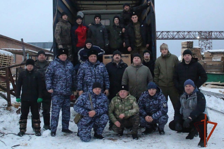 При содействии росгвардейцев из Томской области направлен очередной гуманитарный груз на Донбасс