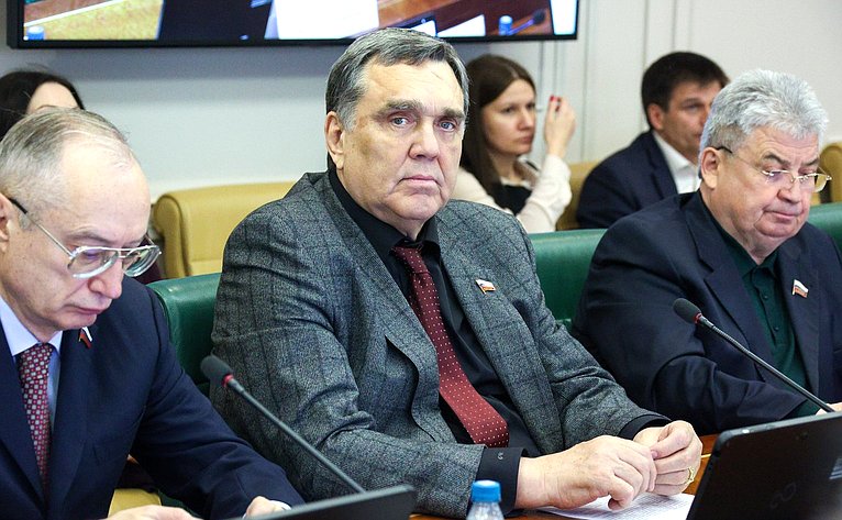 Сергей Иванов