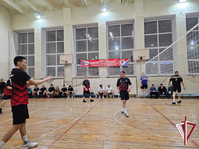  В Якутске среди частных охранных организаций состоялся товарищеский турнир по волейболу 