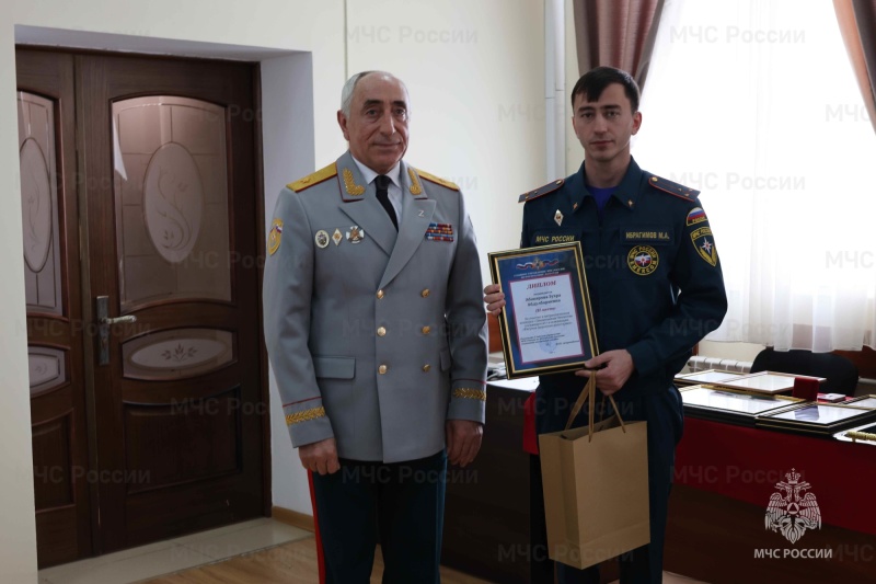 Торжественное собрание ко Дню защитника Отечества