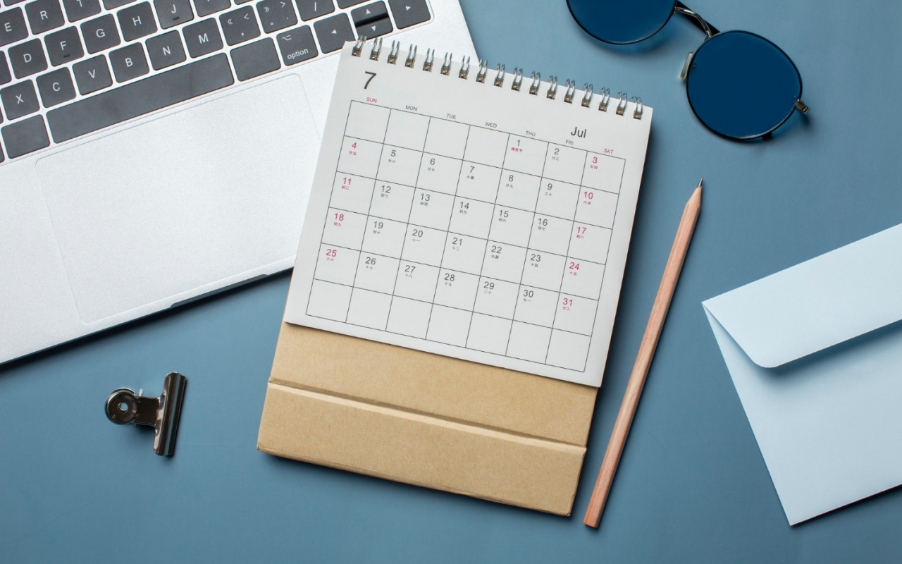 Выходные и праздничные дни в ноябре 2025 года