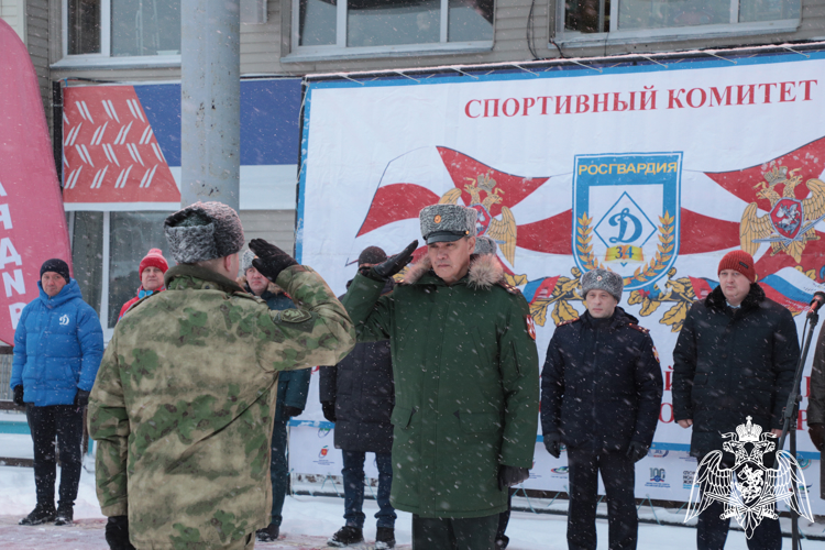 В Сыктывкаре состоялось открытие чемпионатов Росгвардии по лыжным гонкам и служебному двоеборью 