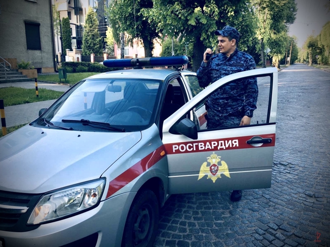 В Калининграде росгвардейцы задержали участников уличной драки
