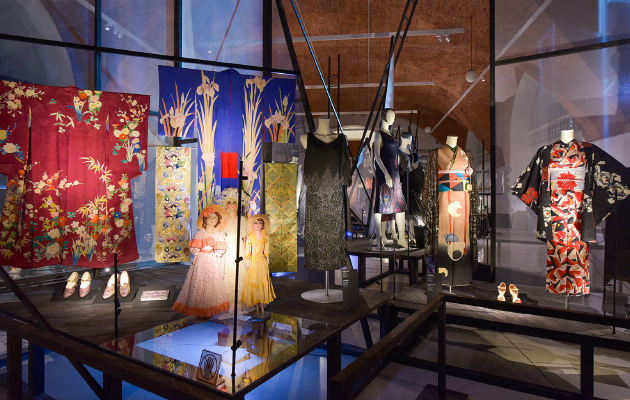 «Упакованные грезы. Мода ар-деко»