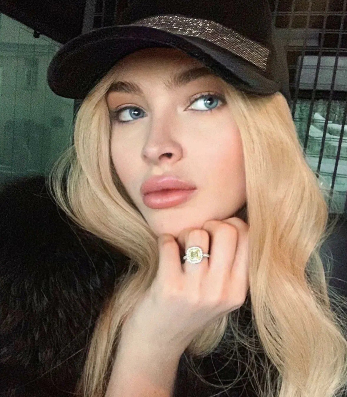 «Теперь серьёзно»: Валя Иванова похвасталась помолвочным кольцом от Тимати