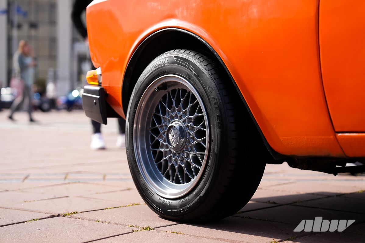 Монстр-трак Audi 100, Mosvagen и «Волга»-кабриолет: чем запомнился «Авто Тюнинг Батл» в Новополоцке