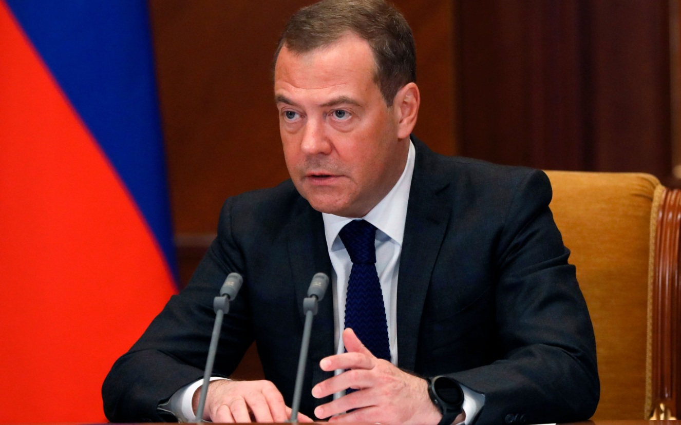 Медведев отметил упадок научной мысли и дефицит собственных ноу-хау в ВПК ФРГ