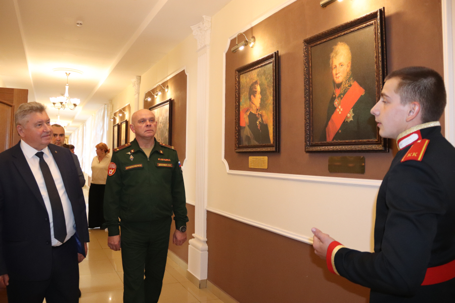 Будущие защитники Отечества