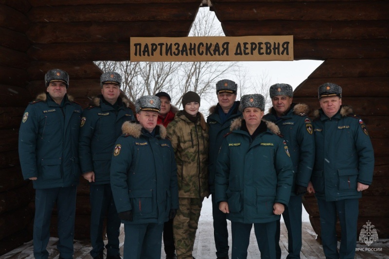 Начальники Главных управлений МЧС России по субъектам ПФО посетили «Военно-патриотический парк РБ «Патриот»