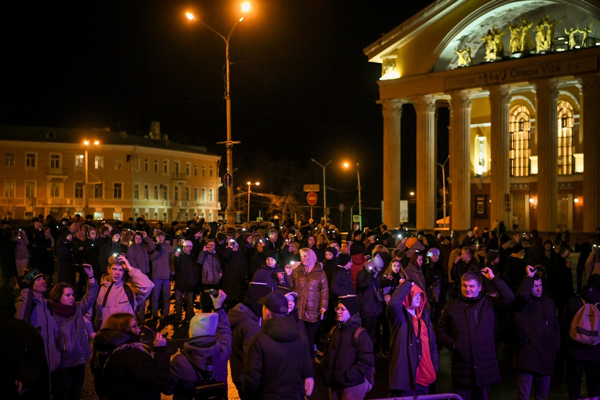 4 ноября петрозаводск. Флэшмоб 2022. Флэшмоб на улице. Петрозаводск фото. Культура Петрозаводск.