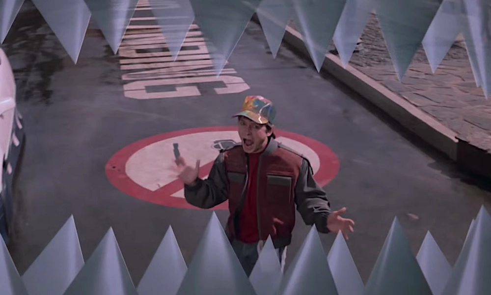 «Назад в будущее 2» (1989)