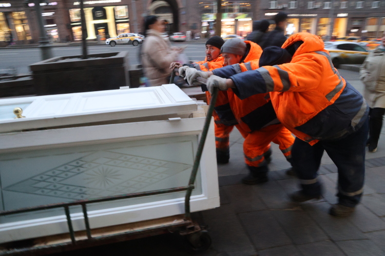 Власти Казани призывают горожан сообщать о проблемах защиты трудовых прав