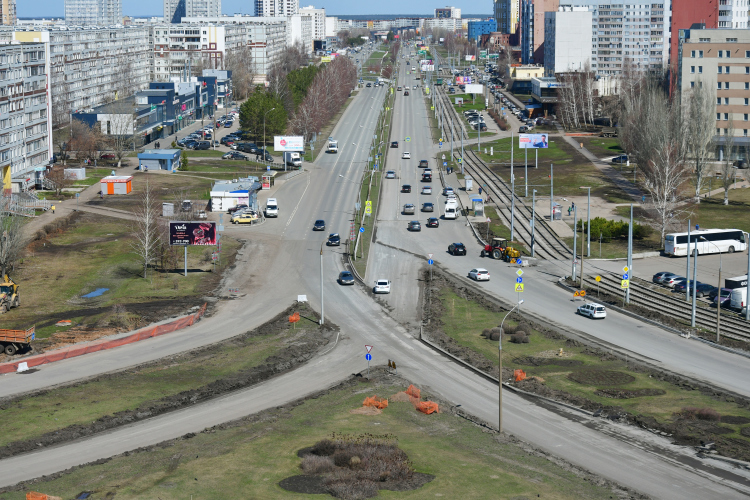 Рууками сотрудников треста в первые годы его существования была создана дорожная сеть Набережных Челнов и челнинского промышленного кластера