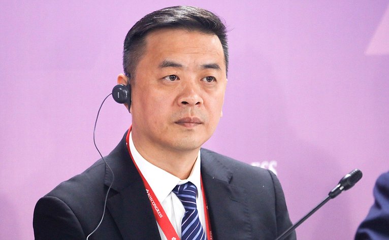 Сессия «Россия – Китай: региональное измерение». X Восточный экономический форум