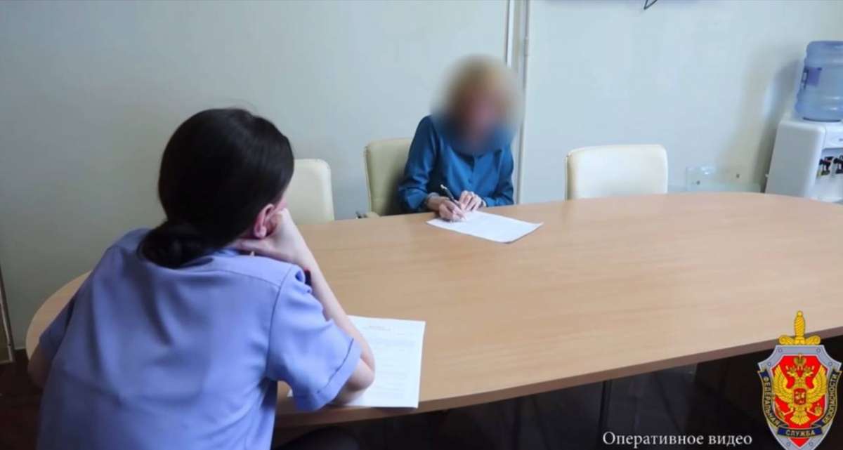 Проректора НГЛУ Чанчину отправили под домашний арест