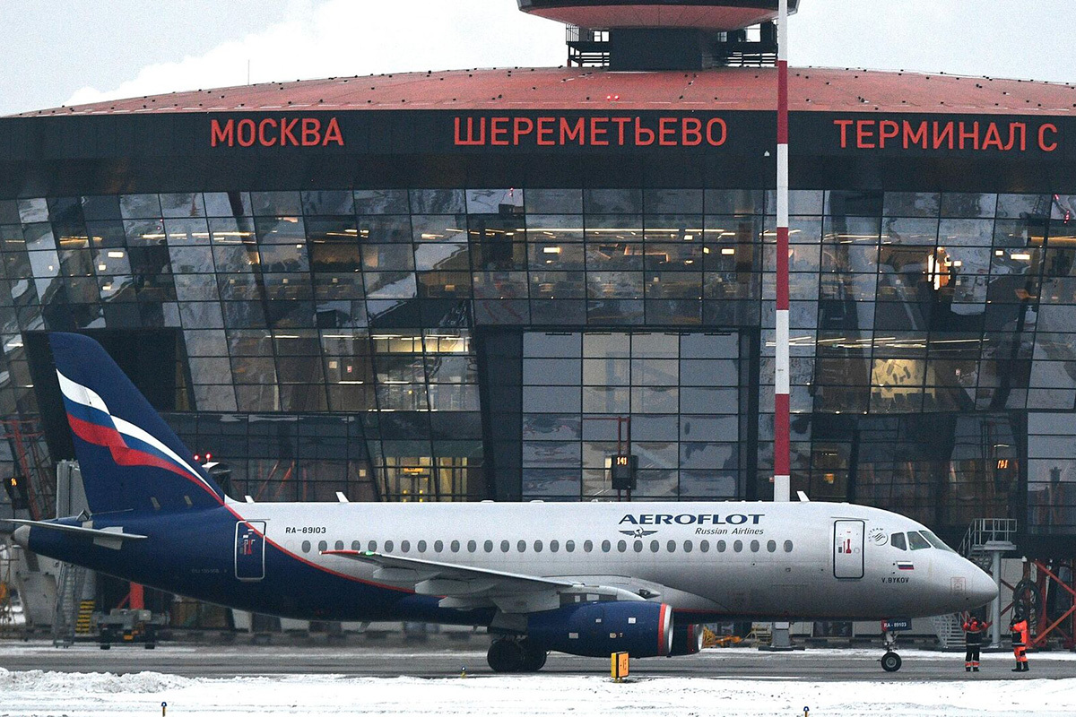Девять российских авиакомпаний борются за рейсы в Узбекистан