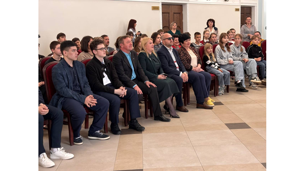 В Брянске подвели итоги областного фестиваля «Открытый занавес»