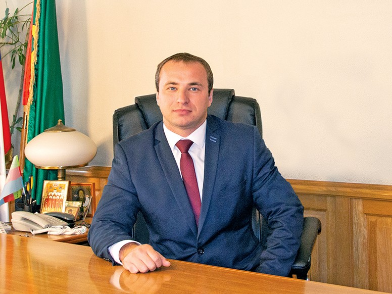 Дмитрий Лысенков: «От качества работы органов местного самоуправления зависит общий уровень доверия населения к власти»