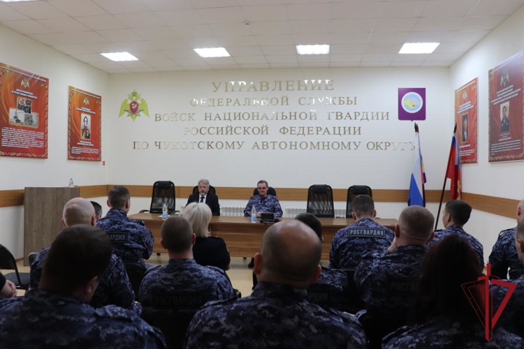 Вера, принципы и опасности псевдокультов:представителем духовной семинарии проведено занятие для чукотских росгвардейцев 