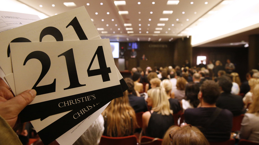 Картину Ива Кляйна «Калифорния» продали за €18,4 млн