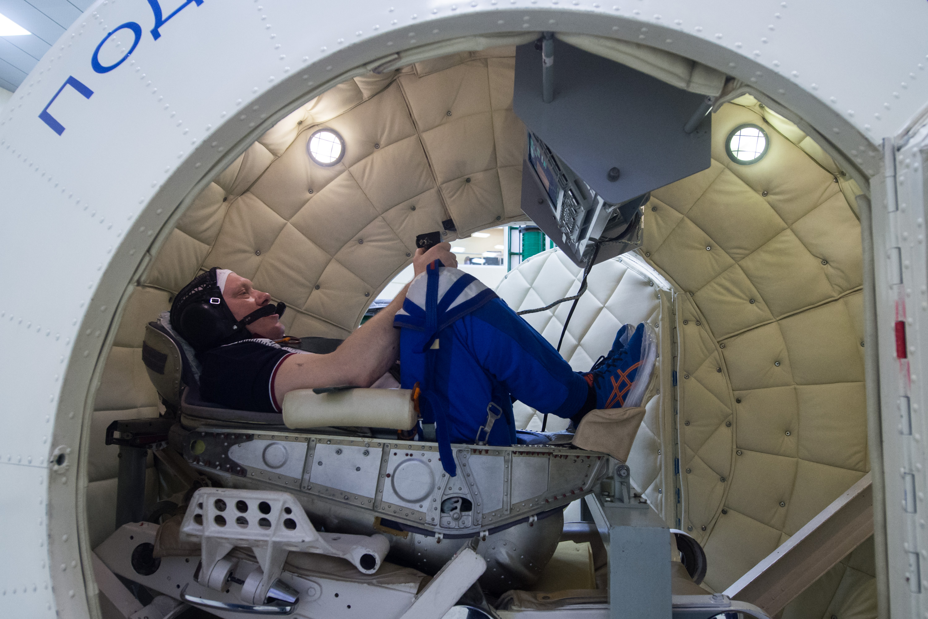 Экипаж союз мс-25. Прогресс мс-27 грузовой корабль. Корабль союз мс 25. Корабль союз мс. Корабль союз мс 25.