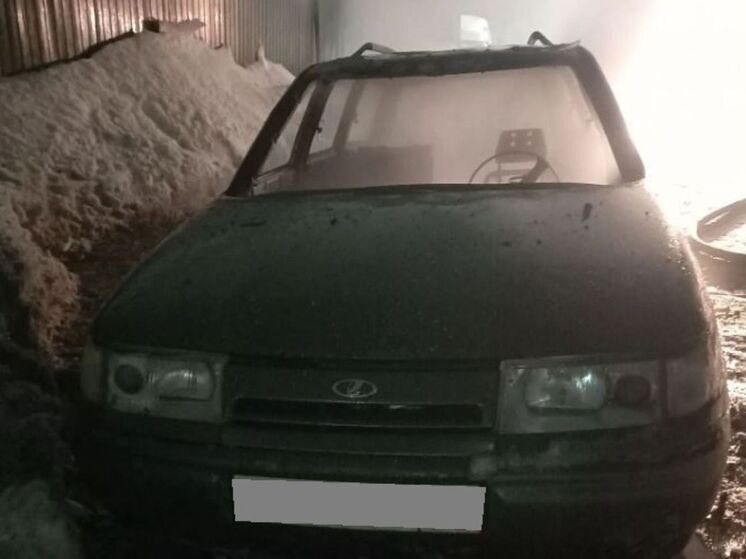 В Ульяновском районе ночью вспыхнул автомобиль