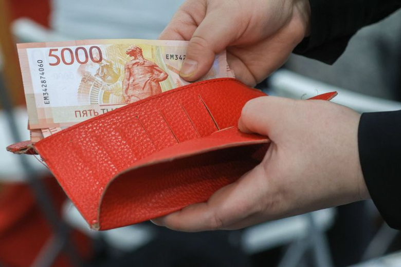 Россиянам рассказали, как им оплатят работу 1 ноября