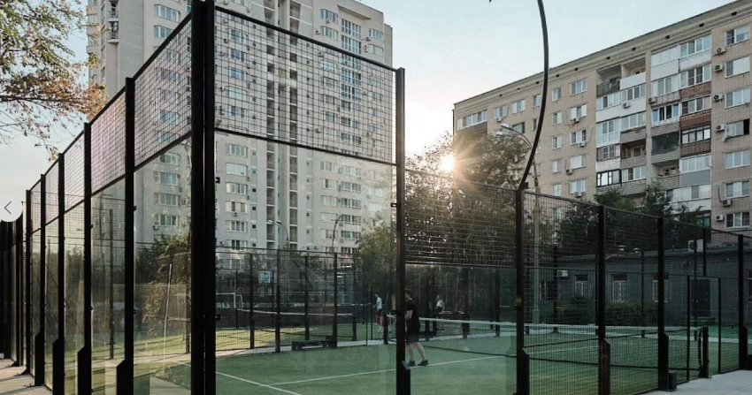 Совладелец роскошной банной новостройки продает падел-клуб в Волгограде