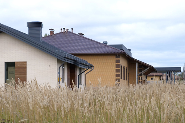 Стоимость за сотку земли в Лаишевском районе зависит от местоположения: может быть и 100 тыс. рублей, а может быть и 300–400 тыс. рублей