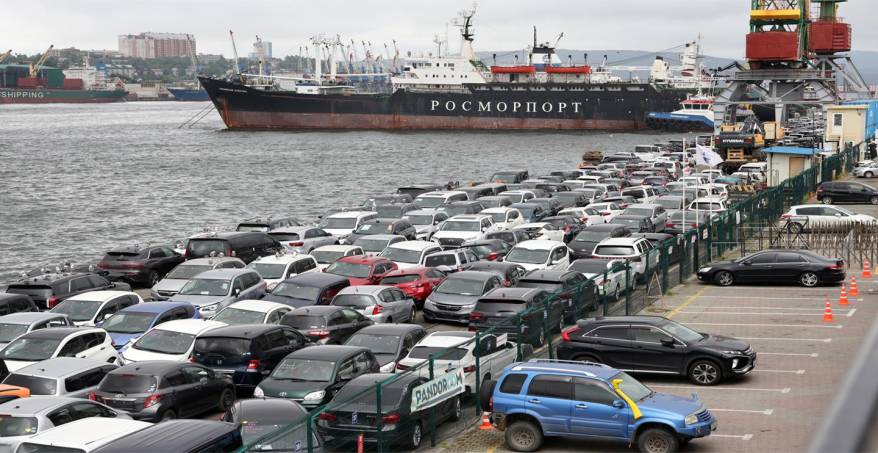 Ввоз в Россию иномарок через Владивосток вернулся к досанкционным объемам