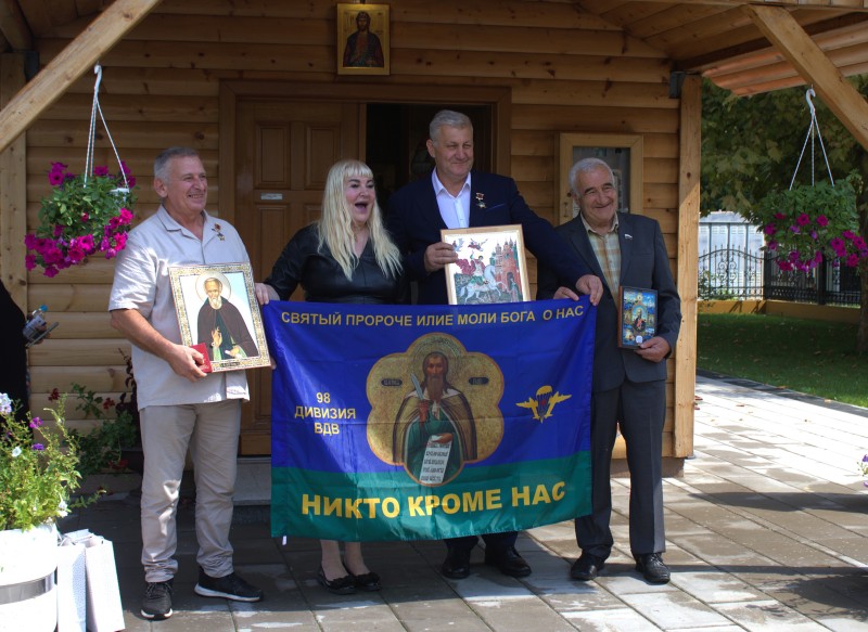 «Никто кроме нас!»