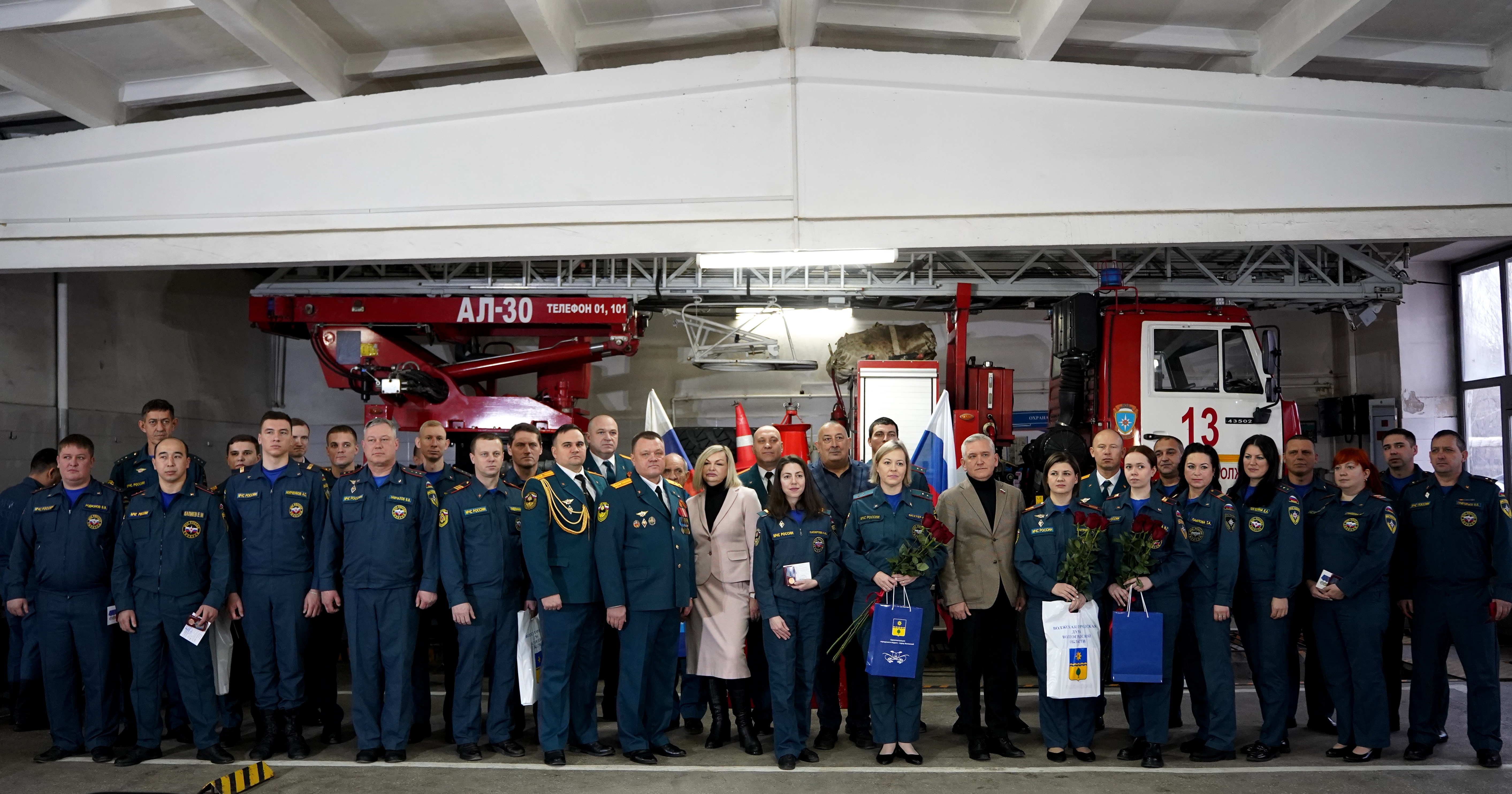 В Волжском отметили День спасателя Российской Федерации