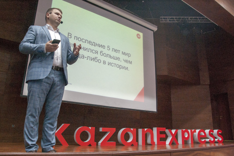 Линар Хуснуллин известен прежде всего как создатель KazanExpress — маркетплейса, который он первым в России выстроил по модели, позже подхваченной Ozon и Wildberries