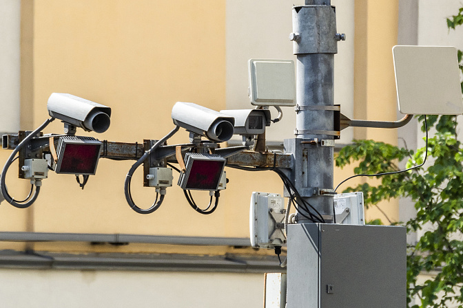 дорожные камеры слежения видеонаблюдение