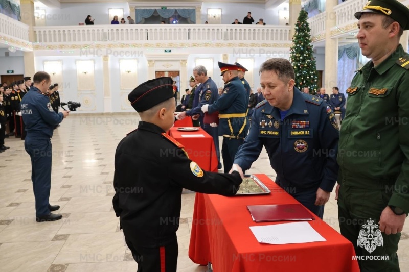 В Республике Башкортостан спасателям МЧС России вручили ключи от новой техники