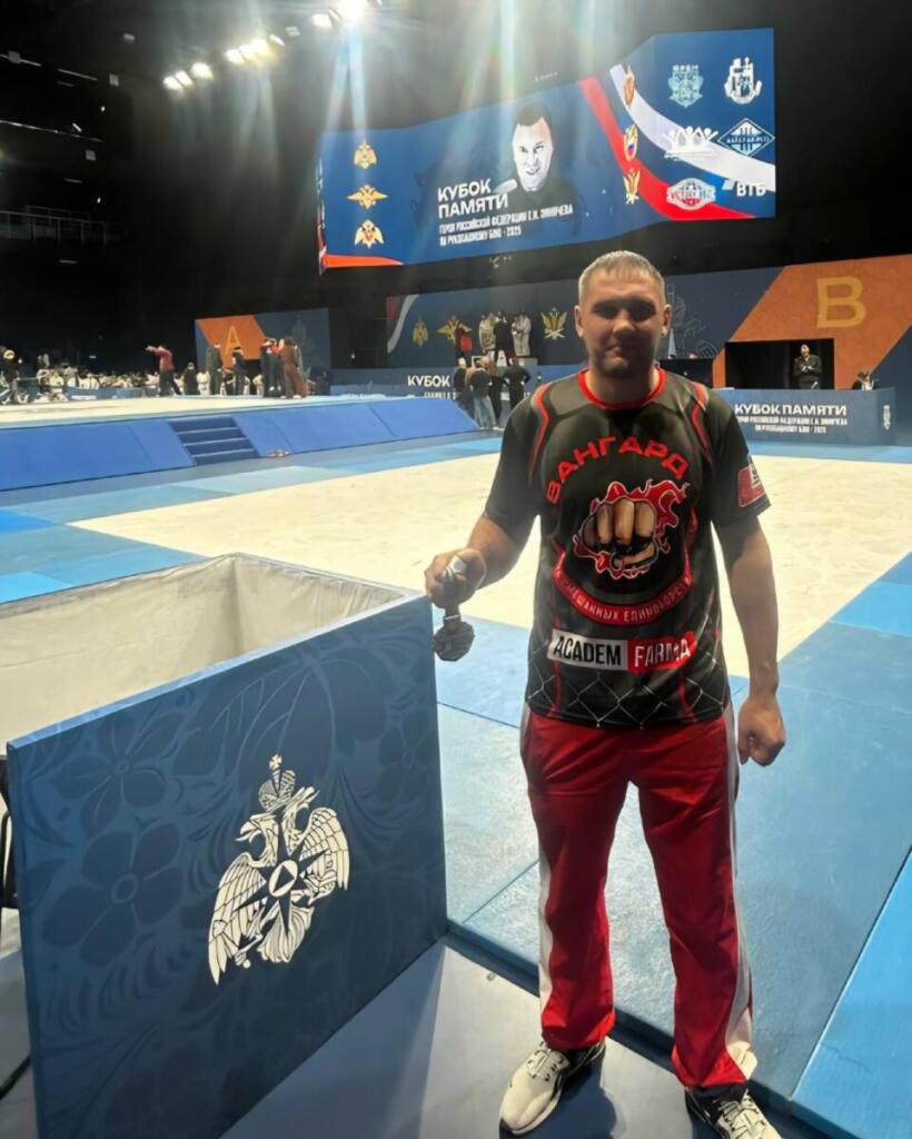 Евгений Иванов 