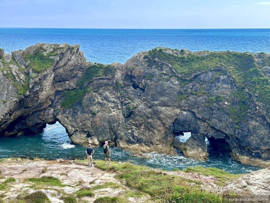 Арки Stair Hole