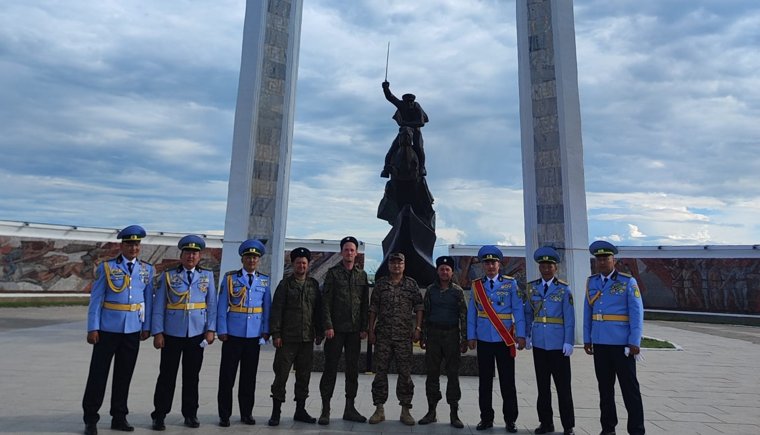 Казаки приехали в город Чойбалсан