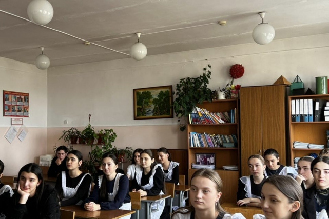 О встрече с учениками муниципального казенного общеобразовательного учреждения школы № 3 с.п. Малка Зольского муниципального района КБР_2