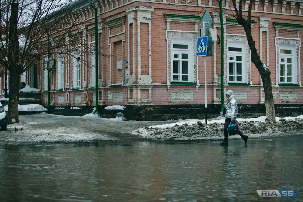 Осадки оренбург в реальном. Оренбург дождь. Три дня дождя Оренбург. Дождь фото Оренбург.