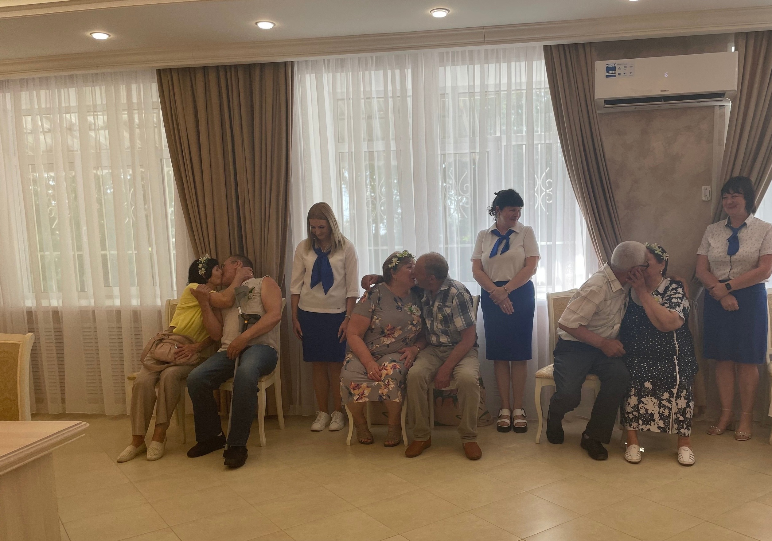 В Петушках поздравили семейные пары с золотой свадьбой