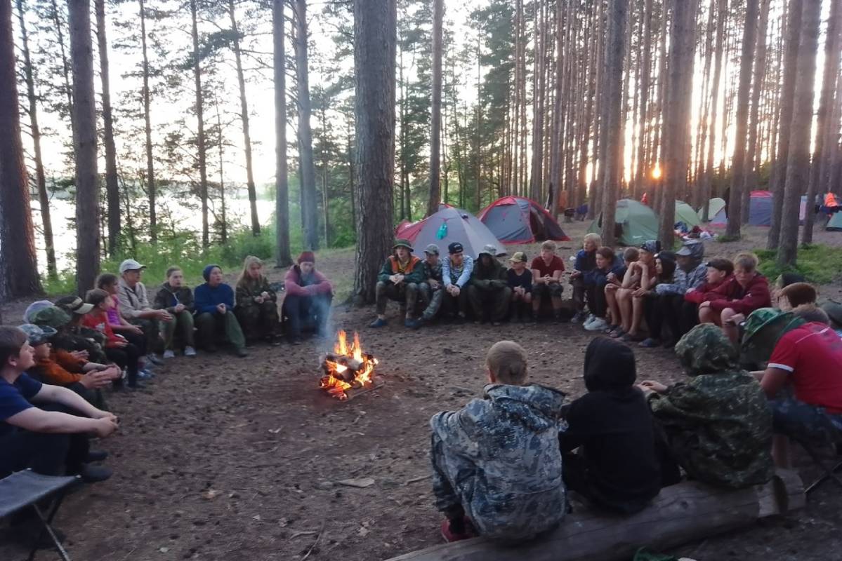 Туристское общество. Лесной поход. Событие Лесной поход.