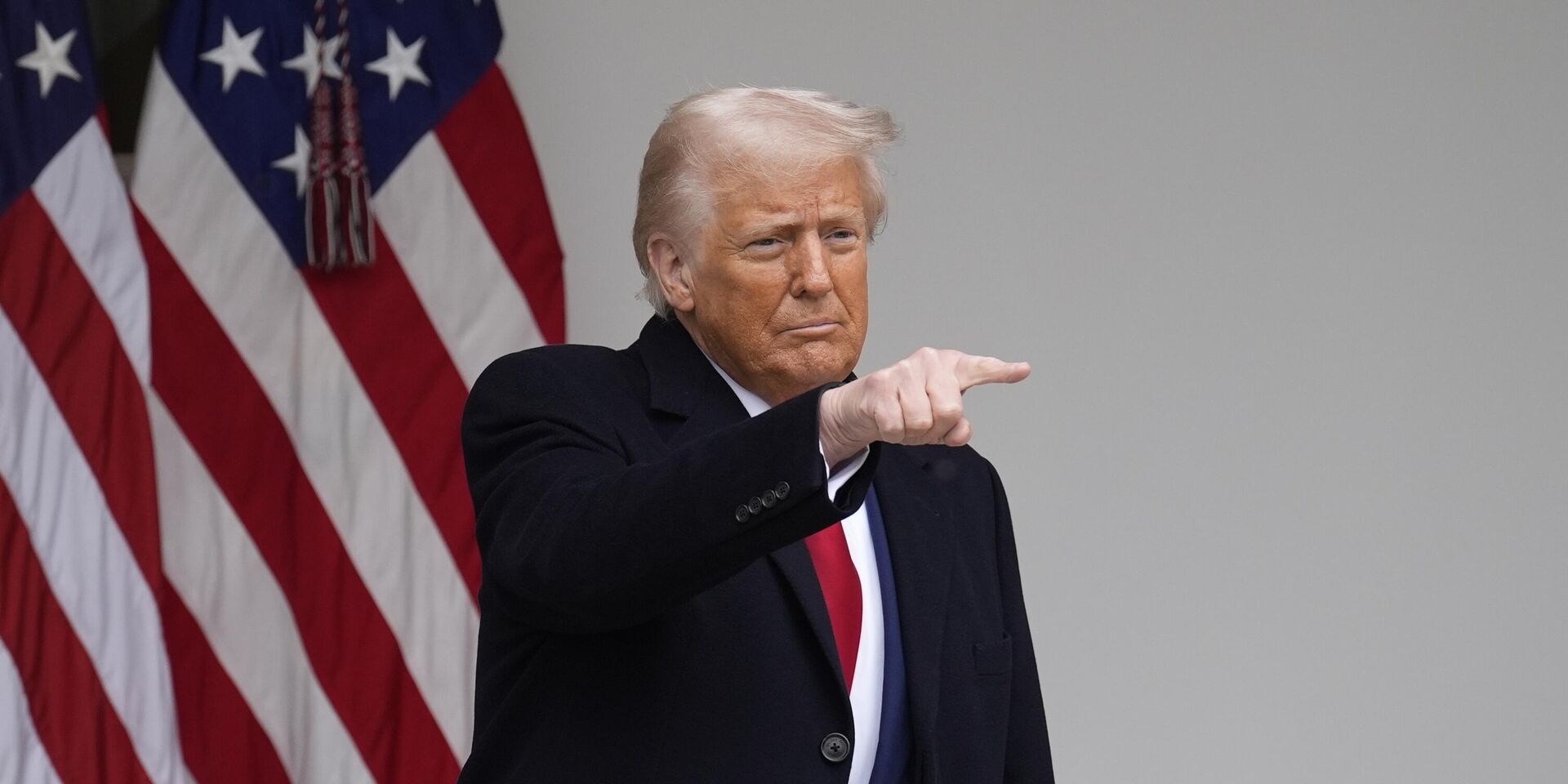 Президент США Трамп объявил о введении пошлин на продукцию других стран 2 апреля 2025 года - ИноСМИ, 1920, 23.04.2025