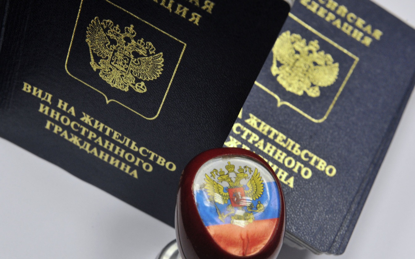 ГД рассмотрит проект об аннулировании ВНЖ иностранцам с судимостью