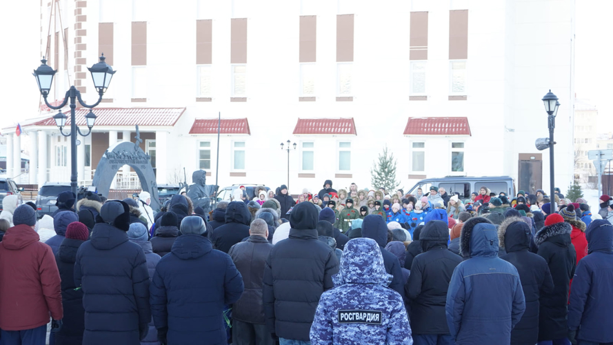 В Нарьян-Маре росгвардейцы почтили память оленно-транспортных батальонов Великой Отечественной войны