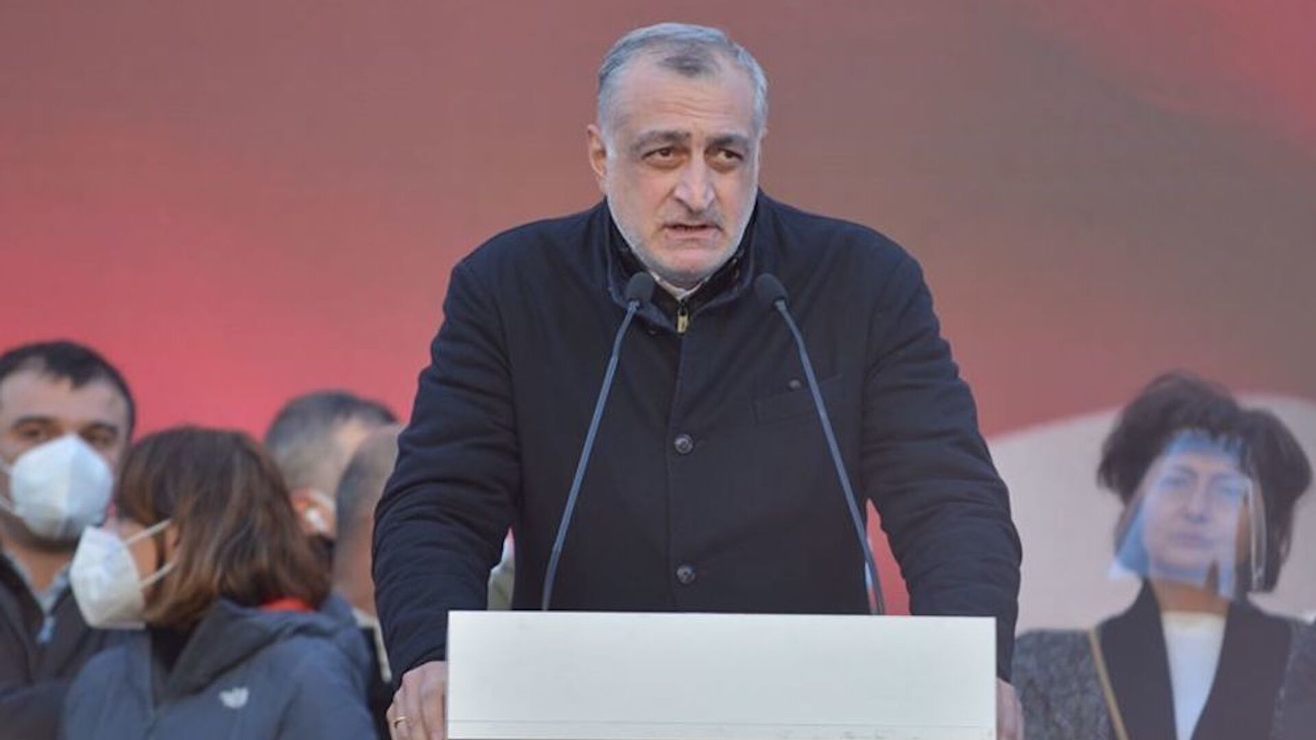 Мамука Хазарадзе. Масштабная акция протеста оппозиции в воскресенье 8 ноября 2020 года перед зданием парламента Грузии - Sputnik Грузия, 1920, 07.07.2025