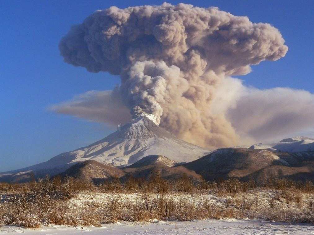 Вулканы камчатки фото шивелуч