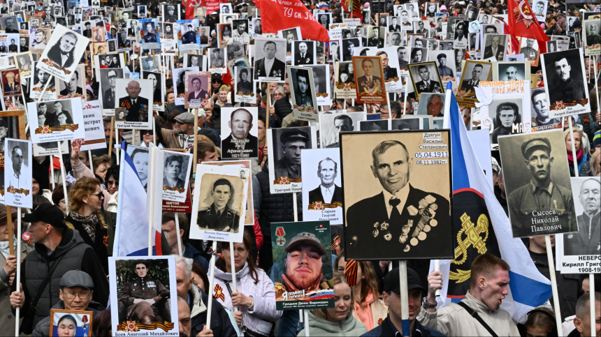 Видео: Бессмертный полк в России 2026 года